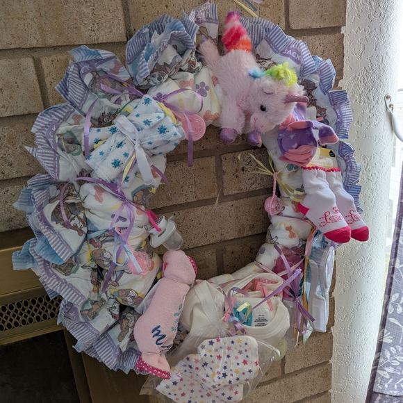 Baby Diaper Wreath Baby Shower Handmade Gift - Picture 8 of 12